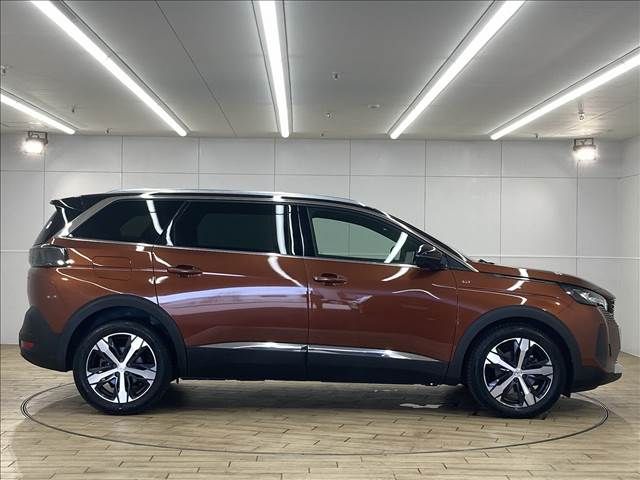 Peugeot 5008 2021-10 16143-16
