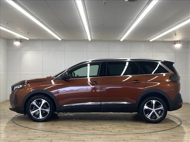 Peugeot 5008 2021-10 16143-15