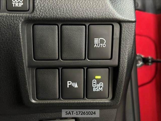 Lexus RC 2018-12 362985-27