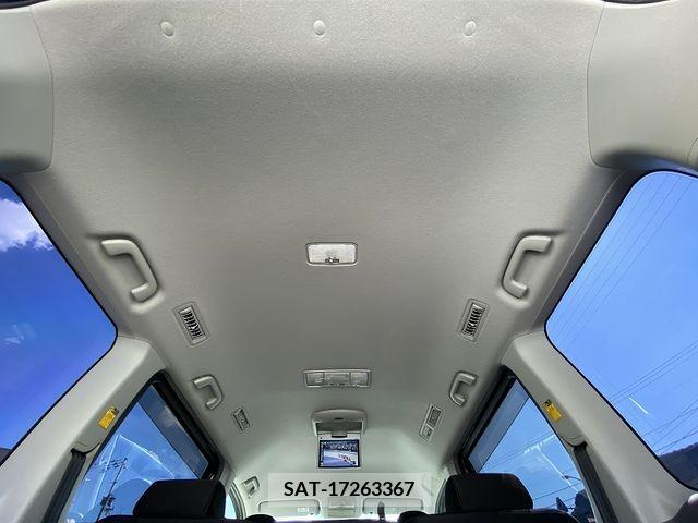 Toyota VOXY 2008-12 370441-17