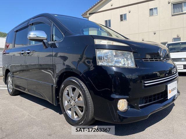 Toyota VOXY 2008-12 370441-1