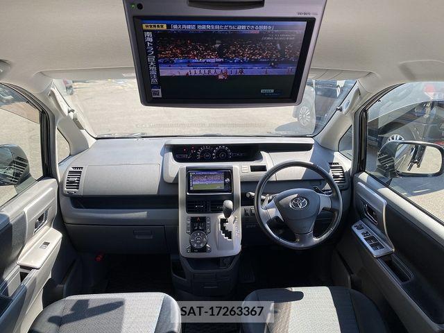 Toyota VOXY 2008-12 370441-9