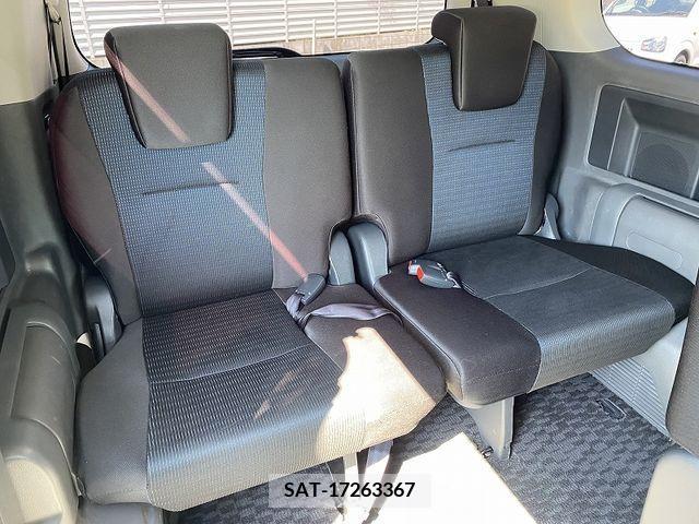 Toyota VOXY 2008-12 370441-15