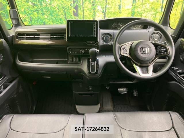 Honda N BOX CUSTOM 2019-05 298080-1