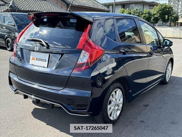 Honda FIT 2017-11 381753-15