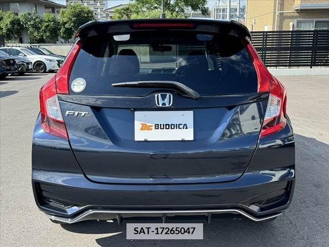Honda FIT 2017-11 381753-14