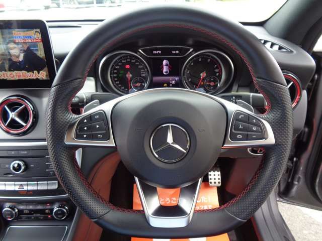 Mercedes Benz CLA-CLASS 2016-10 23295-12