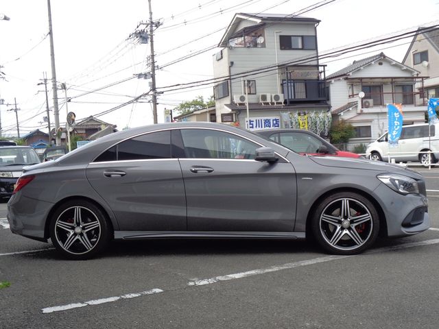 Mercedes Benz CLA-CLASS 2016-10 23295-22
