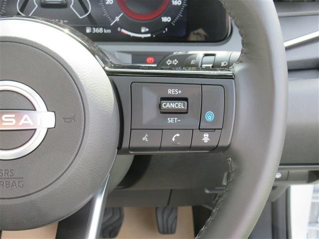 Nissan AURA 2022-10 195233-23