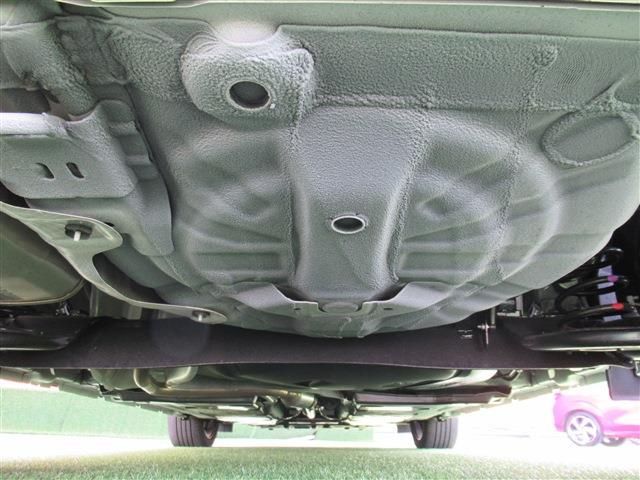Nissan AURA 2022-10 195233-29