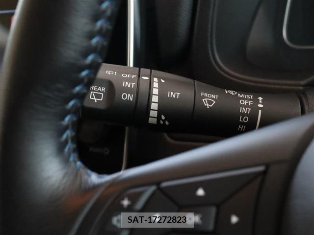 Nissan LEAF 2021-10 342216-22