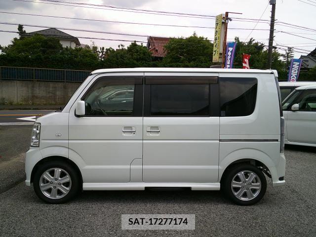 Suzuki EVERY WAGON 2011-10 269028-8