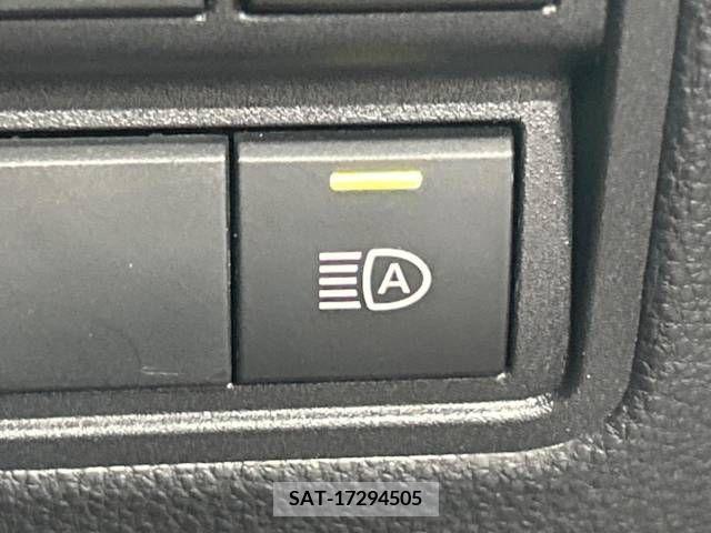Toyota YARIS 2022-03 308777-5