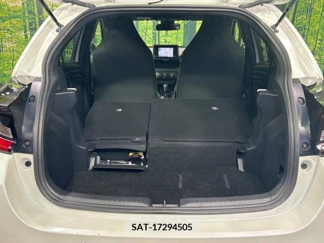 Toyota YARIS 2022-03 308777-10