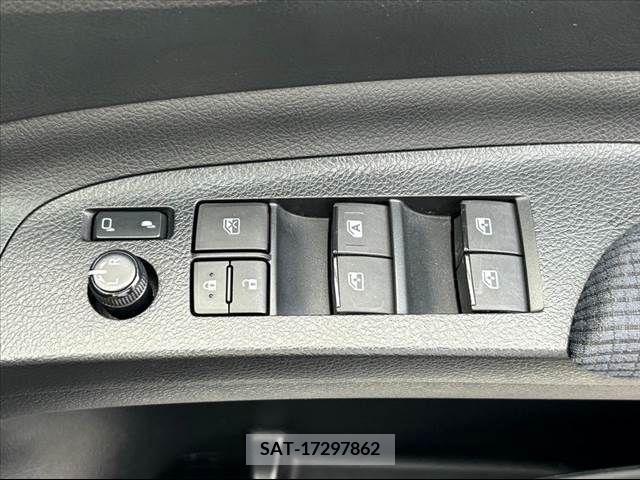Toyota SIENTA 2016-08 344474-24