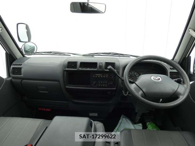 Mazda BONGO VAN 2015-03 327428-2