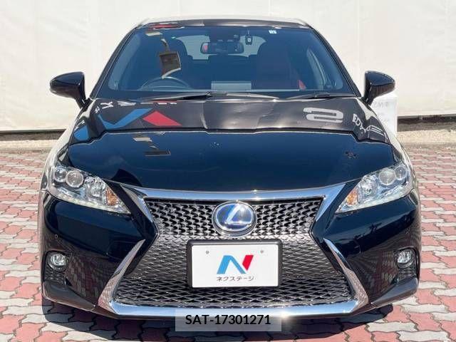 Lexus CT 2016-01 322680-14