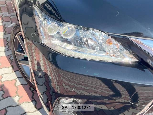 Lexus CT 2016-01 322680-12