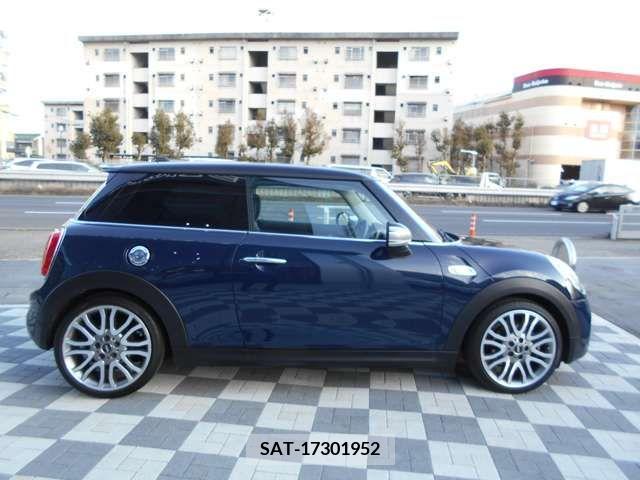 Bmw MINI 2016-10 262782-3