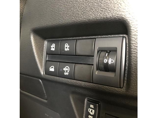 Mitsubishi DELICA MINI 2023-07 8229-10