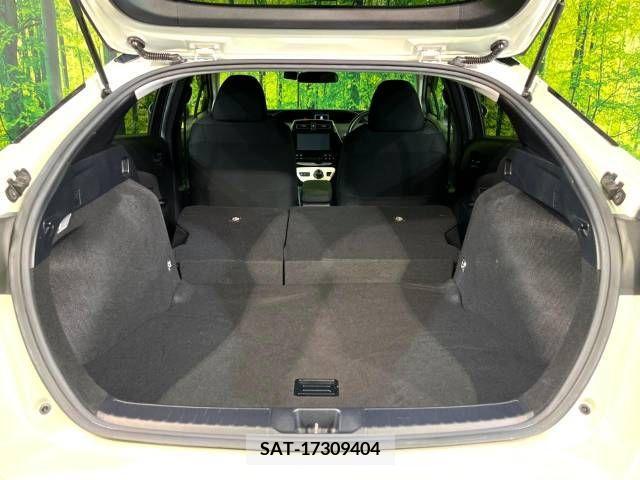 Toyota PRIUS 2016-06 380718-10