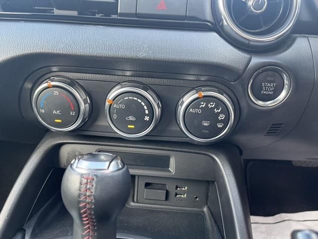 Mazda ROADSTER 2015-09 16047-26