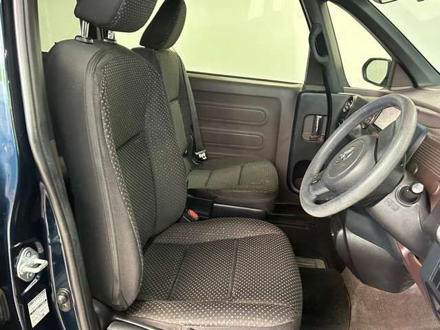 Toyota SPADE 2016-11 194289-18