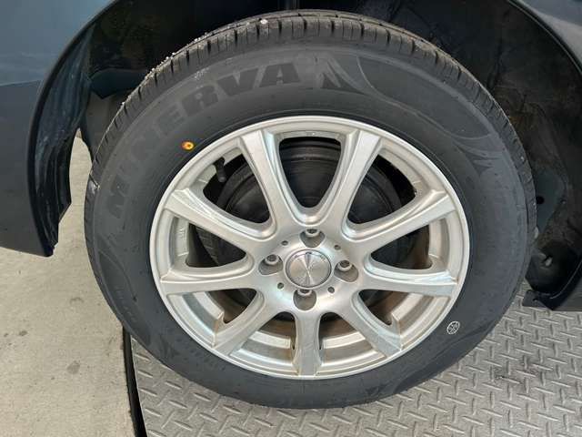 Toyota SPADE 2016-11 194289-14