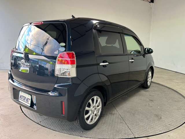 Toyota SPADE 2016-11 194289-10