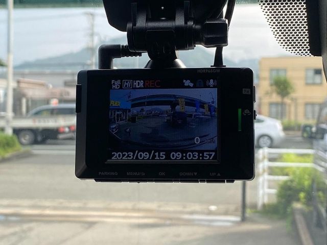 Toyota HIACE VAN 2023-01 12341-16