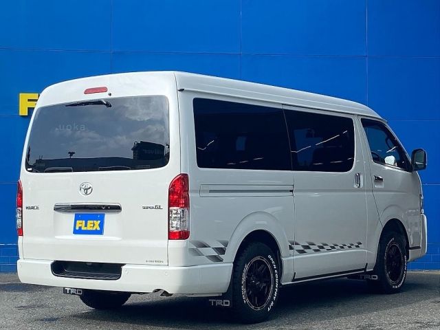 Toyota HIACE VAN 2023-01 12341-6