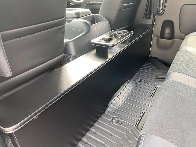 Toyota HIACE VAN 2023-01 12341-14
