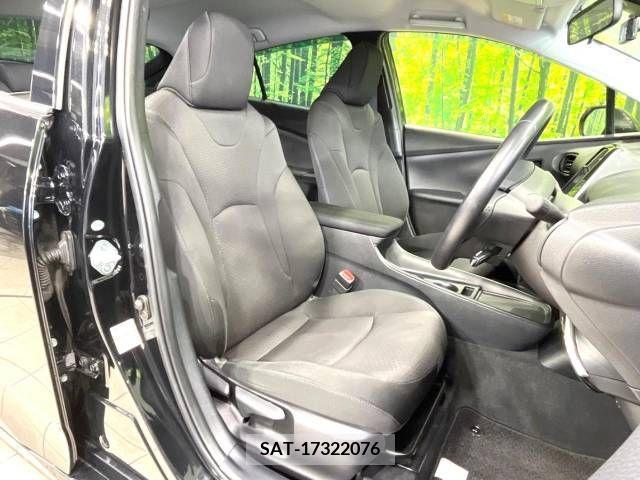 Toyota PRIUS 2019-05 208952-8