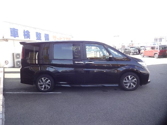 Honda e 2015-07 28915-4
