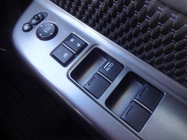 Honda e 2015-07 28915-20
