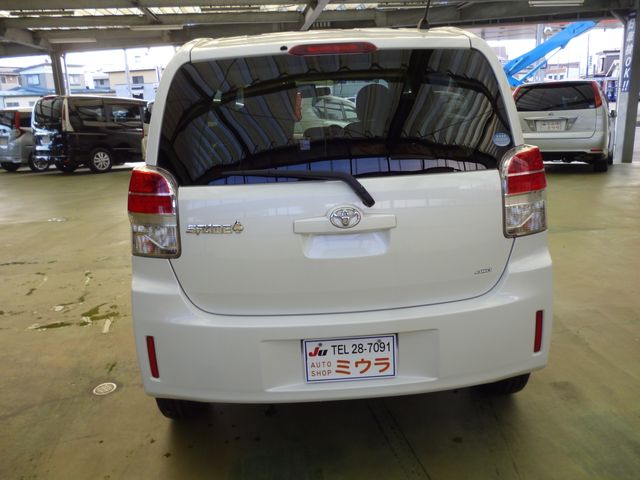 Toyota SPADE 2013-12 102-4