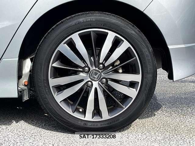 Honda FIT 2013-11 211731-3
