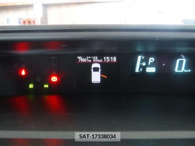 Toyota AQUA 2014-10 242345-11