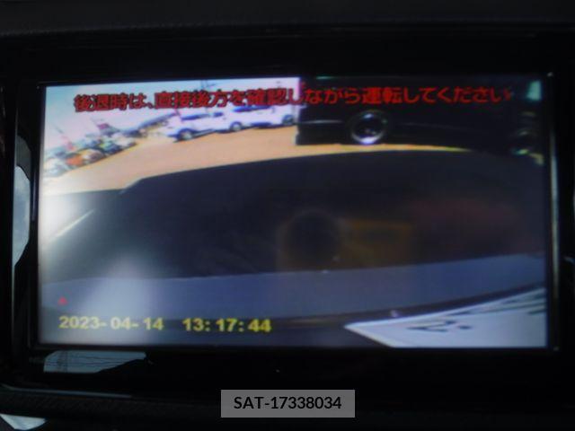 Toyota AQUA 2014-10 242345-14
