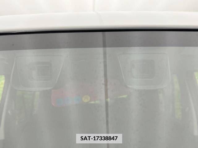 Suzuki HUSTLER 2017-02 337156-2