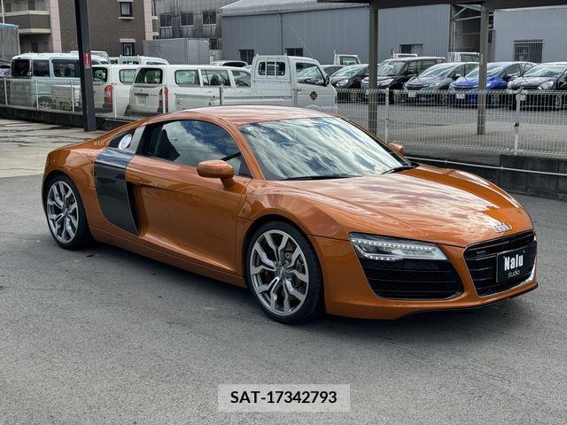 Audi R8 2014-04 216860-3