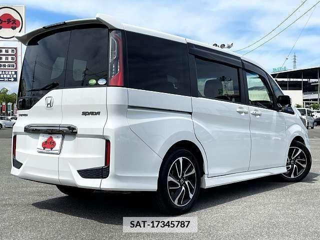 Honda e 2018-11 383109-2