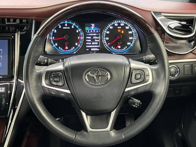 Toyota HARRIER 2017-04 194915-11
