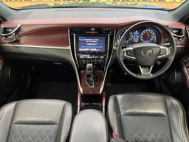 Toyota HARRIER 2017-04 194915-1