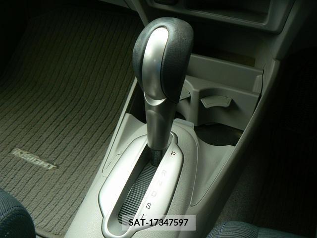 Honda INSIGHT 2010-01 200385-9