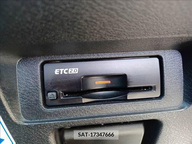 Nissan NOTE 2022-01 239039-18
