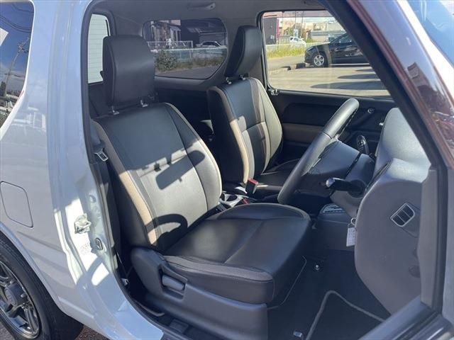 Suzuki JIMNY 2015-10 193359-19