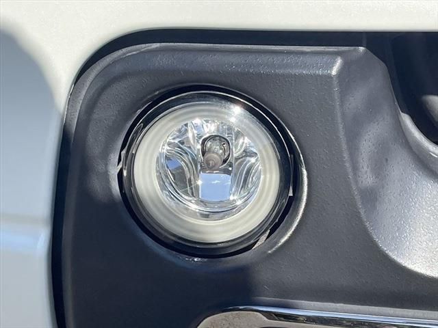 Suzuki JIMNY 2015-10 193359-11