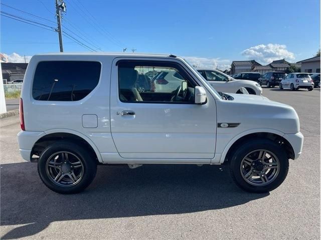 Suzuki JIMNY 2015-10 193359-3