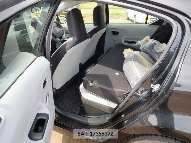 Toyota AQUA 2012-11 260220-7